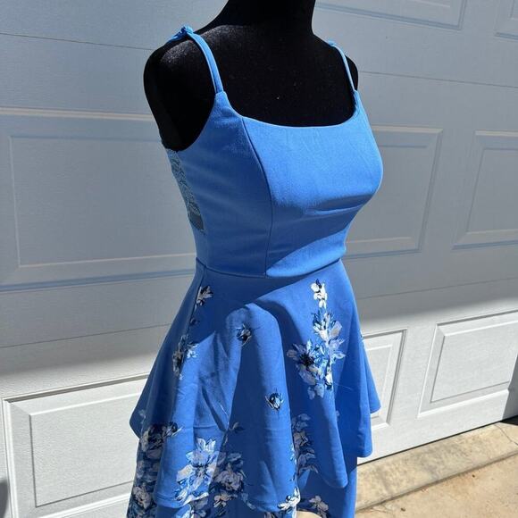 Jun & IVY, blue adjustable straps, flared skirt fitted top women's XS dress. - Picture 2 of 9